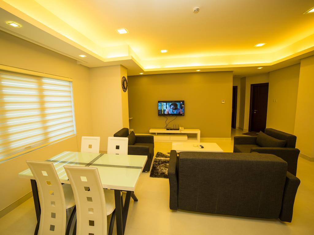 Golden Rose Luxury Suites  Manama Extérieur photo