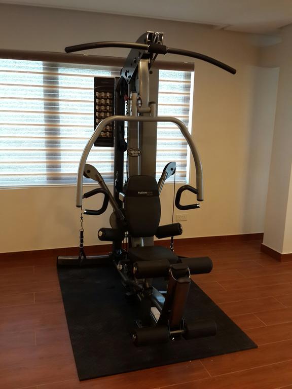 Golden Rose Luxury Suites  Manama Extérieur photo