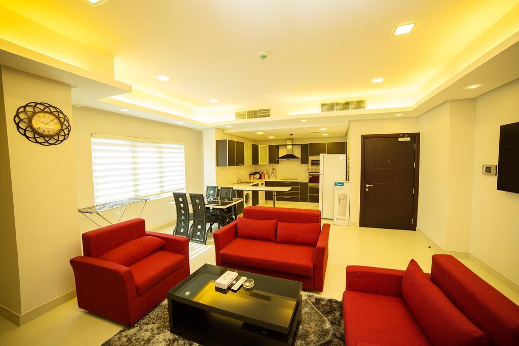 Golden Rose Luxury Suites  Manama Extérieur photo