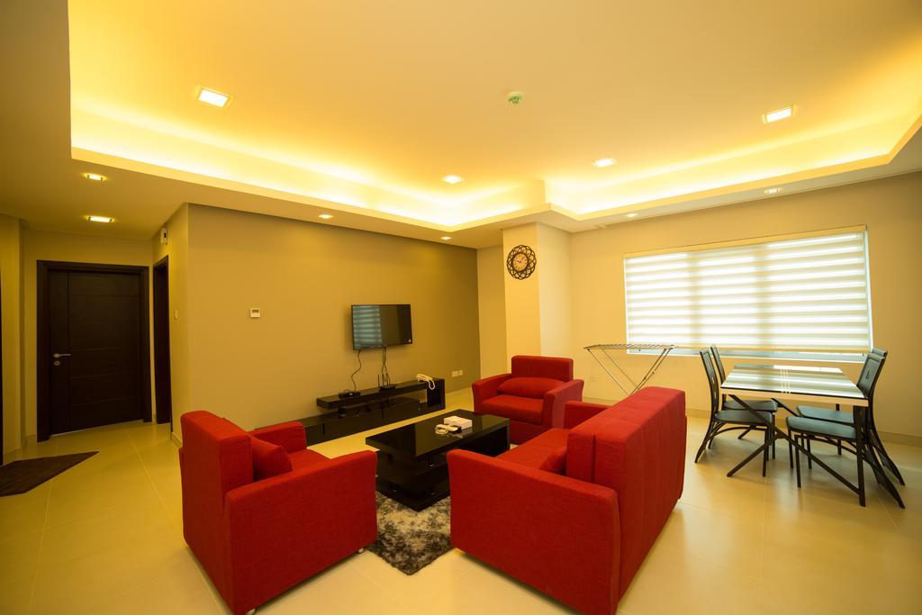 Golden Rose Luxury Suites  Manama Extérieur photo