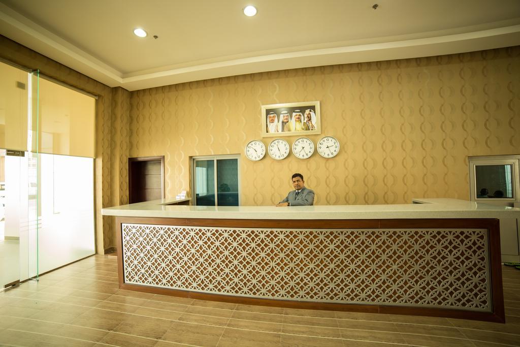 Golden Rose Luxury Suites  Manama Extérieur photo