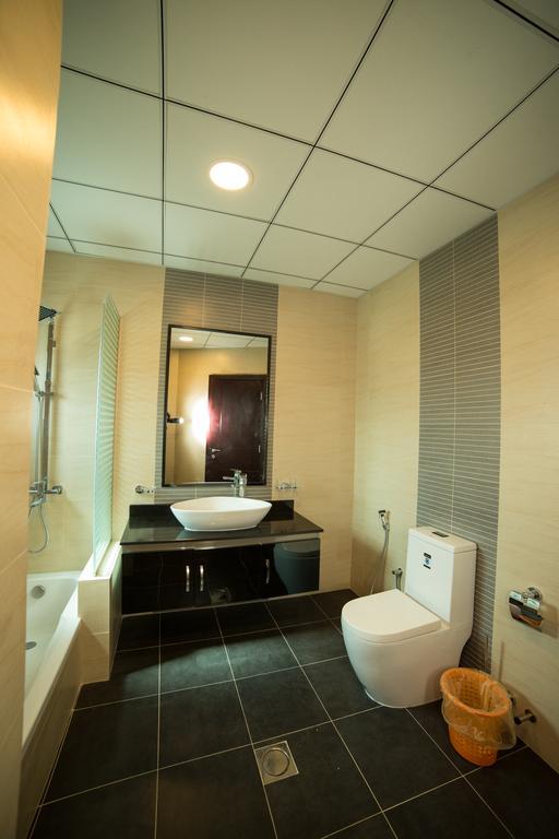 Golden Rose Luxury Suites  Manama Extérieur photo