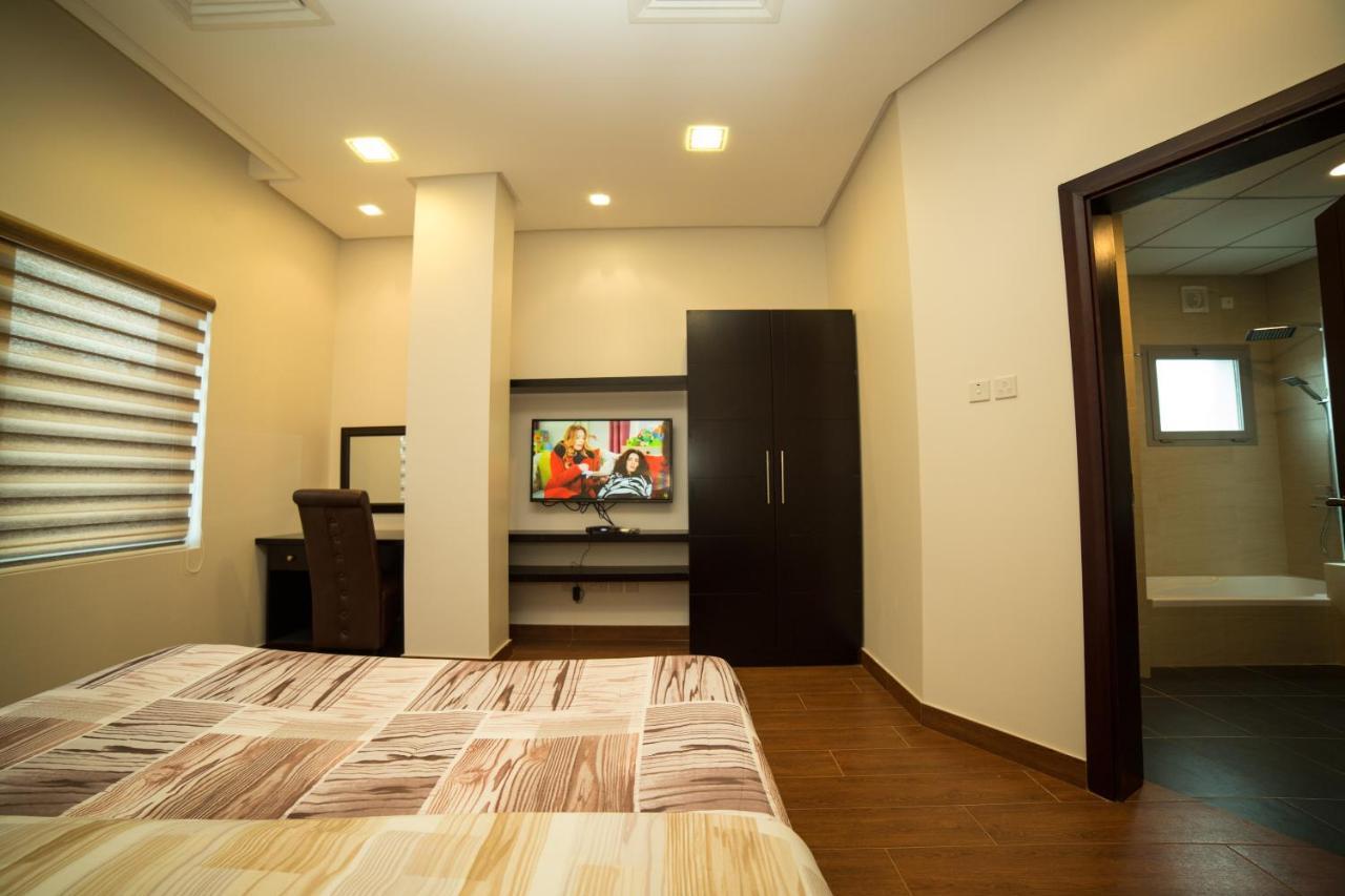Golden Rose Luxury Suites  Manama Extérieur photo